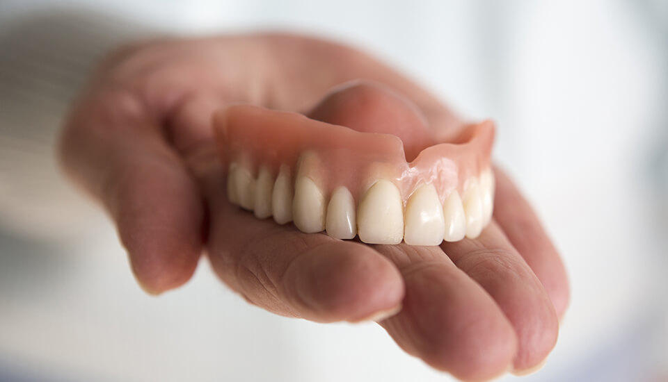 دندانسازی چیست؟