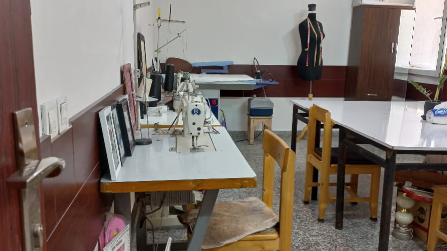 آموزشگاه خیاطی سوزن طلایی