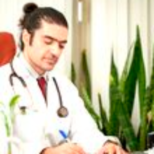 دکتر نادر افشاری متخصص قلب و عروق در  شهرک آپادانا شهرک اکباتان