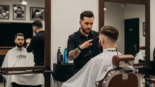 مشاوره رایگان برای انتخاب مدل مو و ریش مناسب