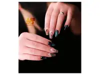 بهترین ناخن کار, مهشید نیازی، سالن گل سرخ