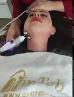 پاکسازی پوست پریا مرادی