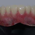 لابراتوار و دندانسازی کوروش