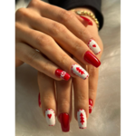 بهترین مرکز کاشت ناخن ماندانا طاهری