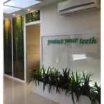 مرکز دندانپزشکی زیبایی و مدرن دکتر سحر گشا