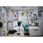 مطب دندانپزشکی دکتر لیلا غیوری زاد 
