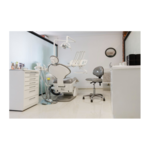 کلینیک دندانپزشکی دکتر دانشیان