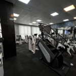 باشگاه ورزشی و بدنسازی سنس