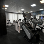 باشگاه ورزشی و بدنسازی سنس