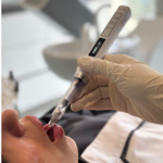 مرکز دندانپزشکی دیجیتال نویامِد