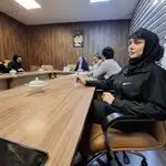 مهتاب انصاری مربی شنا