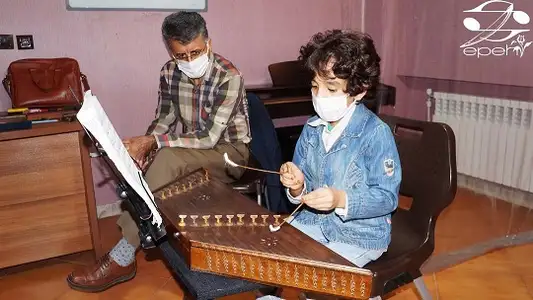 آکادمی تخصصی موسیقی گلبانگ سپهر