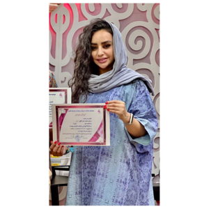 مرکز تخصصی کاشت ناخن سمیرا شفیعی